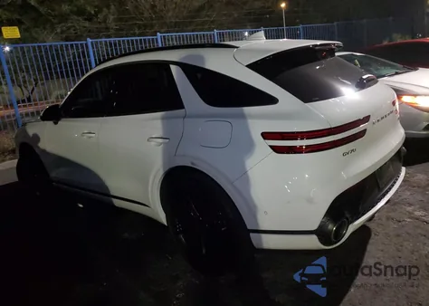 2024 Genesis Gv70 Base from USA, damaged, VIN 5NMMCDTC8RH012674